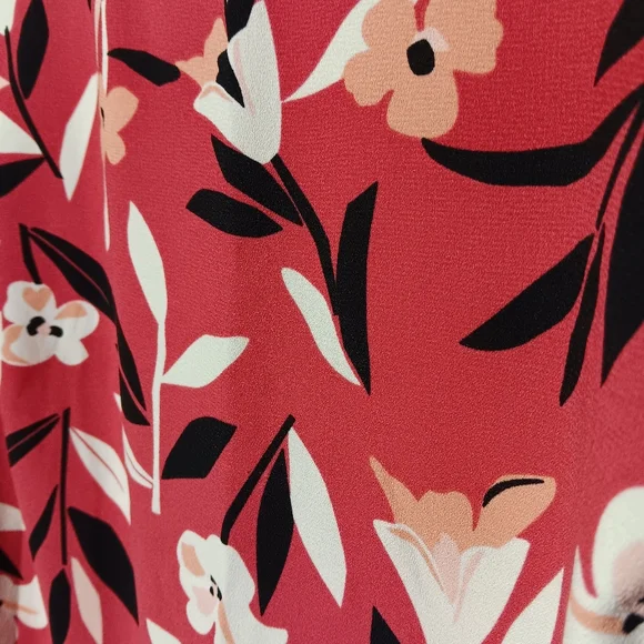 Talbots EUC Large Petite Beautiful Floral Blouse, Bell Sleeves, Side Zipper, - Picture 5 of 8